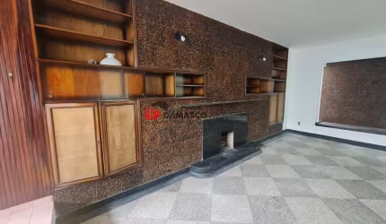 Sobrado para Locação 3 Quartos, 1 Suite, 4 Vagas, 500M², Cerâmica, São Caetano do Sul - SP