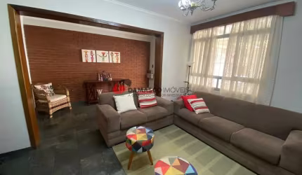 Sobrado à venda 2 Quartos, 2 Vagas, 190M², Rudge Ramos, São Bernardo do Campo - SP