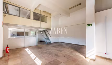 Pavilhão para Locação em Porto Alegre, São Geraldo, 1 banheiro, 4 vagas