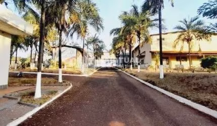 Barracão / Galpão / Depósito para alugar no Chácaras Tubalina e Quartel, Uberlândia  por R$ 15.000