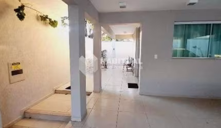 Casa comercial para alugar no Vigilato Pereira, Uberlândia  por R$ 10.000
