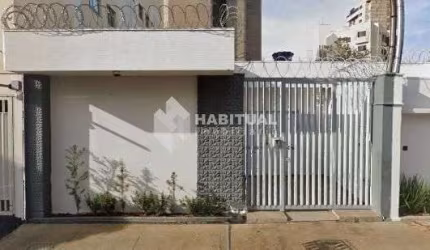 Casa comercial com 6 salas para alugar no Martins, Uberlândia  por R$ 6.200