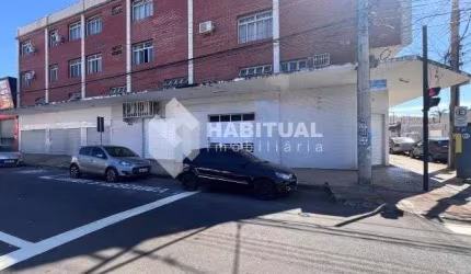 Ponto comercial com 5 salas para alugar no Martins, Uberlândia  por R$ 20.000