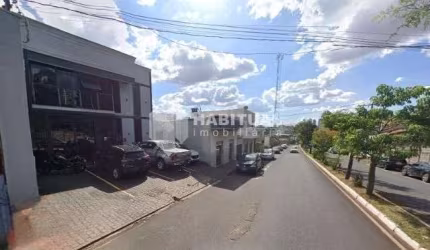 Sala comercial com 4 salas para alugar no Patrimônio, Uberlândia  por R$ 12.000