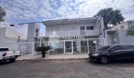 Prédio com 6 salas para alugar no Marta Helena, Uberlândia  por R$ 4.250