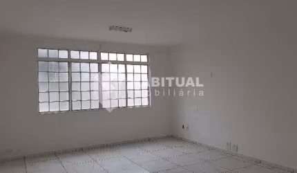 Prédio com 12 salas para alugar no Daniel Fonseca, Uberlândia  por R$ 10.000