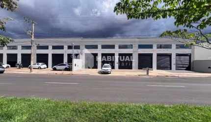 Ponto comercial para alugar no Novo Mundo, Uberlândia  por R$ 10.000
