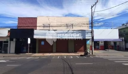 Ponto comercial para alugar no Martins, Uberlândia  por R$ 8.000