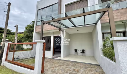 Duplex para Venda em Imbé, Centro, 3 dormitórios, 1 suíte, 3 banheiros, 1 vaga