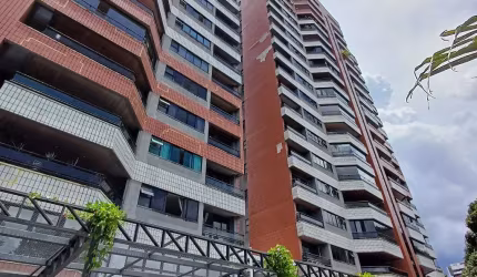 Ótimo Apto no Cond. Portal da Vila.