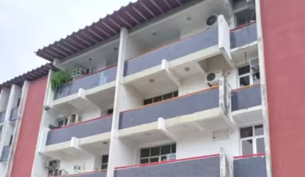 Ótimo Apto Cond. Parque Sabiá - 1⁰ andar - R$ 380mil.