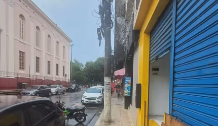 Ótima Loja no Centro.