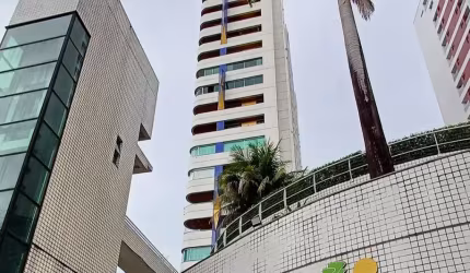 Ótimo Apto no Cond. Altos da Recife - R$ 670mil.