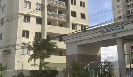 Vendo Apartamento no Cond Weekend  - Ponta Negra R$ 400.000,00