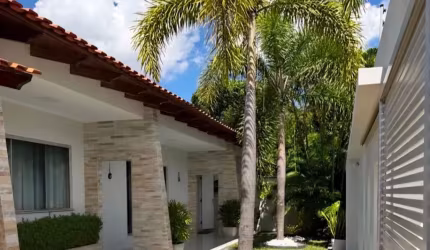 Vendo Linda Casa no Conj Deborah - Dom Pedro  R$ 1.200.000,00