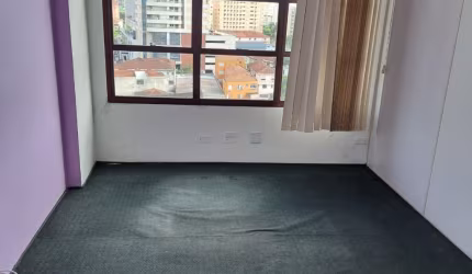 Sala Comercial em Santos a venda.