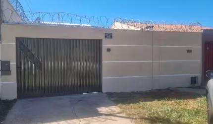Casa Recanto das Emboabas 208m²