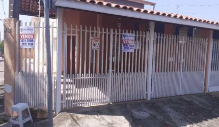 Casa com 3 dormitórios à venda, 97 m² por R$ 695.000,00 - Jardim América - São José dos Campos/SP