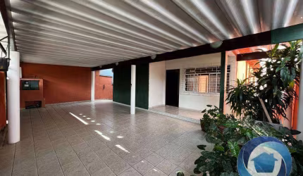Casa com 3 dormitórios à venda, 165 m² por R$ 900.000,00 - Jardim das Indústrias - São José dos Campos/SP