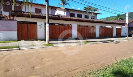 Sobrado com 3 dormitórios à venda, 100 m² por R$ 850.000,00 - Maranduba - Ubatuba/SP