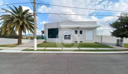 Sobrado com 3 dormitórios à venda, 347 m² por R$ 3.500.000 - Residencial Santa Helena - Caçapava/SP