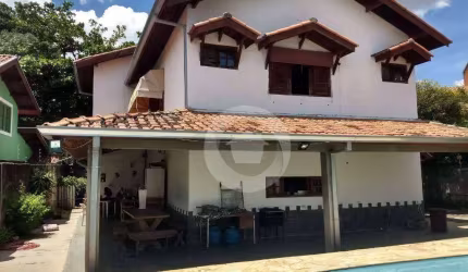 Sobrado com 7 dormitórios à venda, 332 m² por R$ 2.000.000,00 - Jardim Alvorada - São José dos Campos/SP