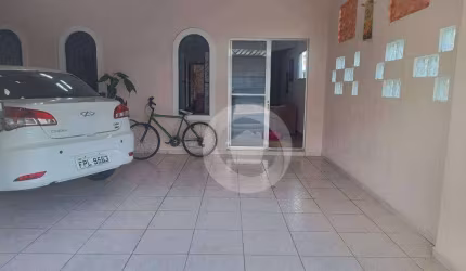 Casa com 2 dormitórios à venda, 191 m² por R$ 855.000,00 - Jardim das Indústrias - São José dos Campos/SP
