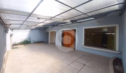 Sobrado com 4 dormitórios para alugar, 420 m² por R$ 8.701,00/mês - Jardim das Indústrias - São José dos Campos/SP
