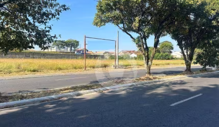 Terreno à venda, 10000 m² por R$ 10.000.000 - Vila Bandeirantes - Caçapava/SP