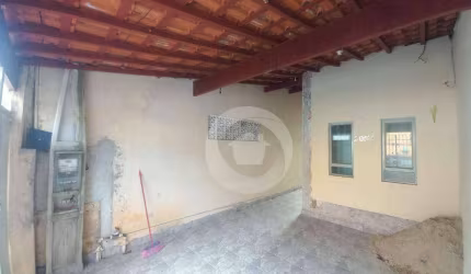 Casa com 4 dormitórios à venda, 116 m² por R$ 350.000 - Jardim Limoeiro - São José dos Campos/SP