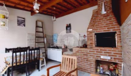 Casa com 2 dormitórios para alugar, 94 m² por R$ 2.600,00/mês - Residencial União - São José dos Campos/SP