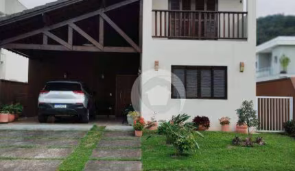 Sobrado com 4 dormitórios à venda, 242 m² por R$ 2.000.000 - Massaguaçu - Caraguatatuba/SP