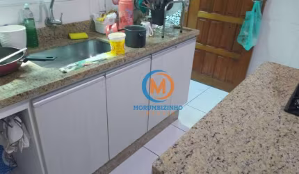 Lindo sobrado 2 dormitorios com 2 vaga de garagem, e ótima localização