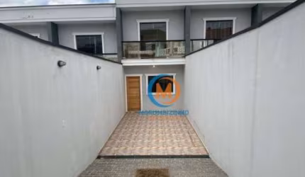 Sobrado com 2 dormitórios à venda, 85 m² por R$ 450.000,00 - Vila Arizona - Itaquaquecetuba/SP