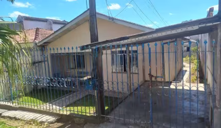 Casa com 5 quartos à venda na Rua Olga de Araújo Espíndola, 230, Novo Mundo, Curitiba, 110 m2 por R$ 650.000