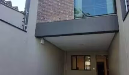 Casa Tipo Sobrado com 3 dormitórios à venda, 119 m² por R$ 870.000,00 - Vila Guilhermina - São Paulo/SP - SO4082