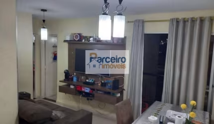 Apartamento com 2 dormitórios à venda, 48 m² por R$ 270.000,00 - Itaquera - São Paulo/SP
