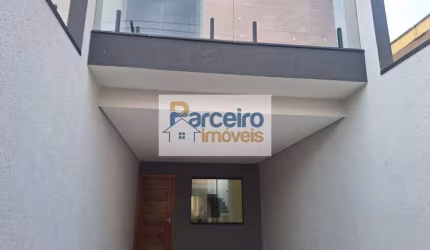 SOBRADO NOVO 03 QUARTOS, 01 SUITE, 02 VAGAS NO BAIRRO PENHA
