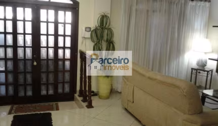 Sobrado com 4 dormitórios à venda, 400 m² por R$ 750.000,00 - Jardim Vila Formosa - São Paulo/SP