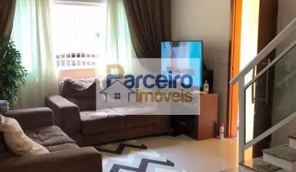 Sobrado com 3 dormitórios à venda, 106 m² por R$ 750.000,00 - Vila Carrão - São Paulo/SP