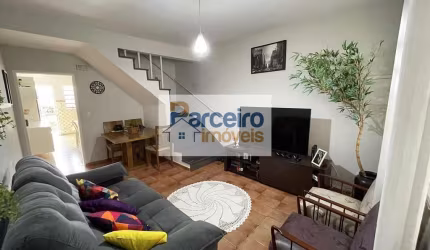 Casa tipo sobrado a  venda, 03 Quartos, Vila Dalila, São Paulo