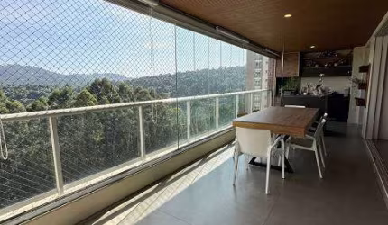 Apartamento para venda tem 224 metros quadrados com 3 quartos em Tamboré - Santana de Parnaíba - SP