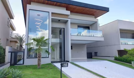 Casa de condomínio sobrado para venda com 386 metros quadrados com 4 quartos