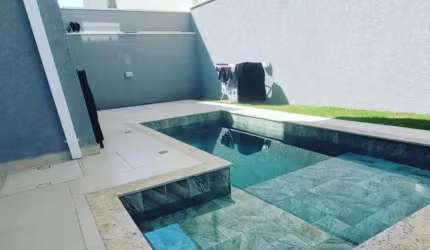 Excelente casa no condominio new ville 4 Dormitórios Piscina