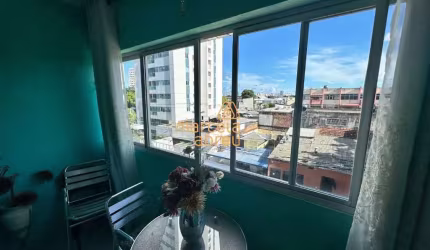 Vendo ótimo apartamento 3 quartos, sendo 01 suíte, 101mts na Ilha do Retiro