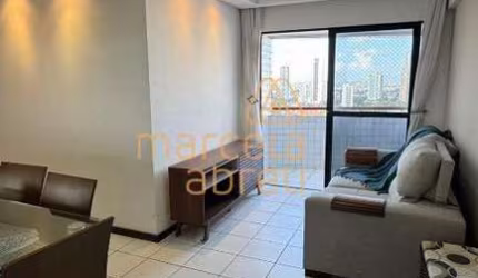 Vende-se apartamento de 80m&#178; no Bairro do Espinheiro