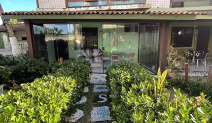 Apartamento duplex com 4 quartos, na frente do mar