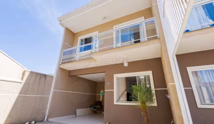 Casa com 3 quartos à venda na Ervino Jaros, Cidade Industrial, Curitiba, 162 m2 por R$ 770.000