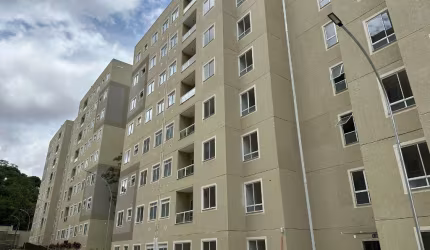 APARTAMENTO COM CHURRASQUEIRA NA SACADA