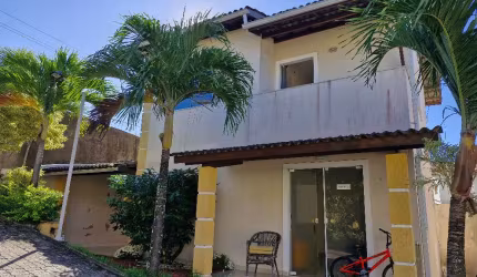 Casa dúplex 3/4 sendo 1 Suíte em Lauro de Freitas